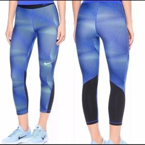 Nike Pro Cool‎ Pyramid Training Printed Compression Dri Fit Capri Leggings Small